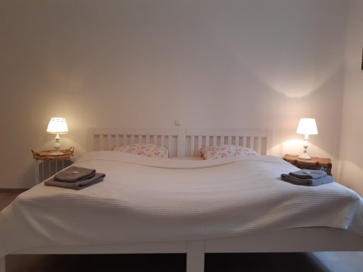 Bett im Schlafzimmer